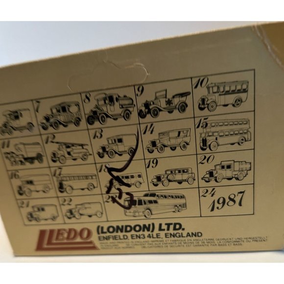 Lledo Diecast Models of Days Gone, NEW in Original Box London Fire Brigade Truck - Picture 4 of 4